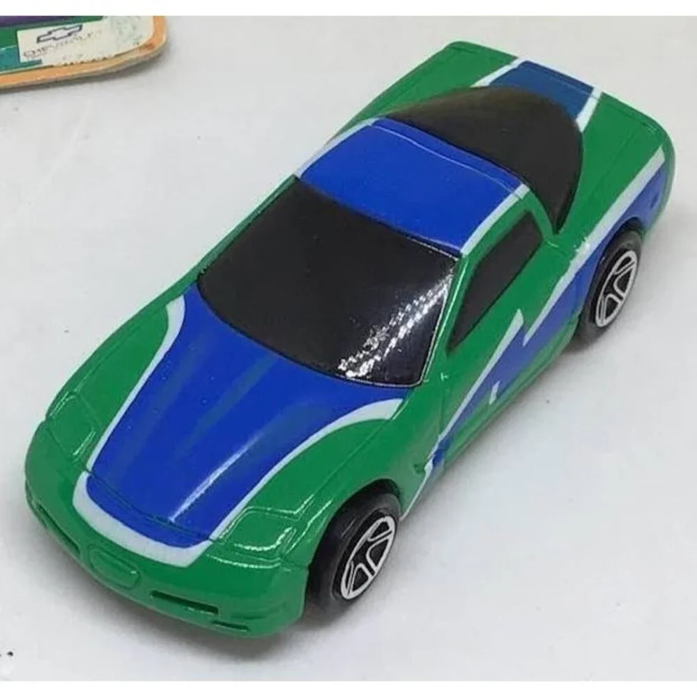 '97 1997 Chevrolet Corvette Matchbox Car Taco Bell Promo Green Blue Collectible